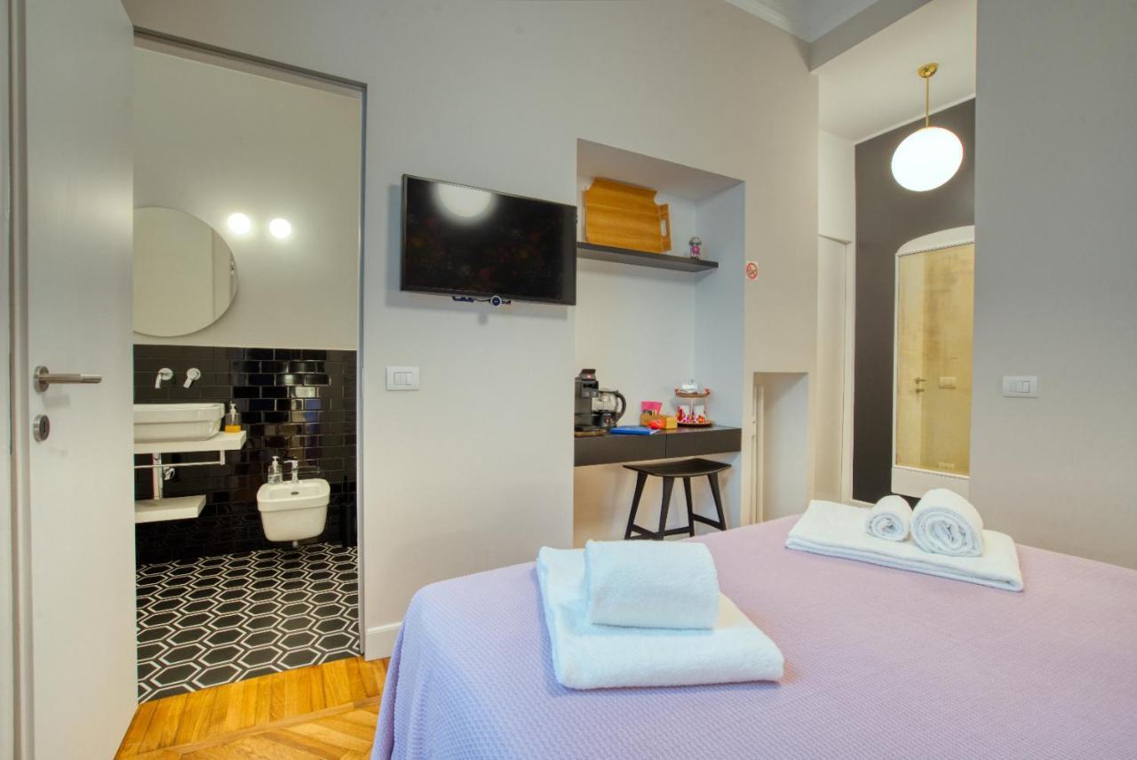 Dimora Claudia - Elegante Matrimoniale Con Bagno, Private Rooms, Self Check In, No Reception Мілан Екстер'єр фото